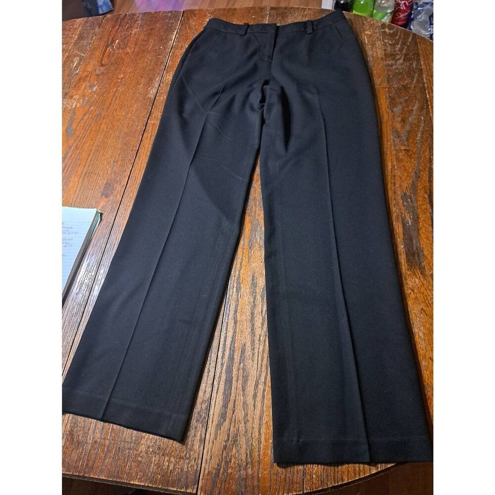 Size 6 Liz Claiborne Audra Black Pants with Pockets and Belt Loops